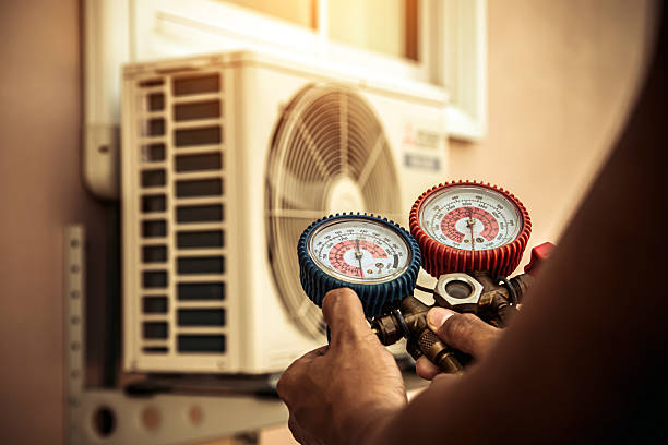 Professional Ac Installation technician working in Harrisonville, NJ